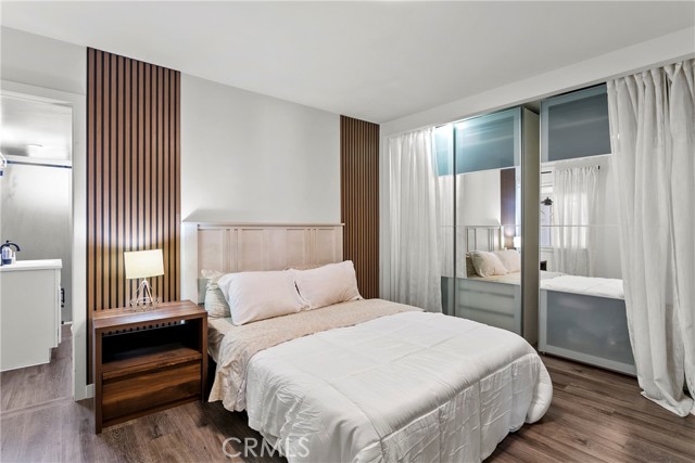 715 W South Street, Anaheim CA: https://media.crmls.org/medias/a529bc9f-05de-41a3-879b-eedea087cff7.jpg