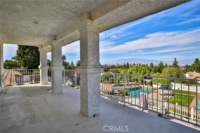 Detail Gallery Image 45 of 75 For 1233 Coronet Dr, Riverside,  CA 92506 - 5 Beds | 4/2 Baths