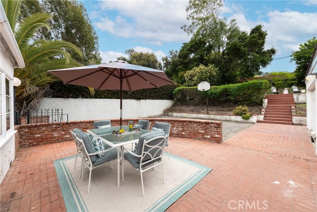 3900 Via Cardelina, Palos Verdes Estates, California 90274, 3 Bedrooms Bedrooms, ,2 BathroomsBathrooms,Residential,Sold,Via Cardelina,SB24101967