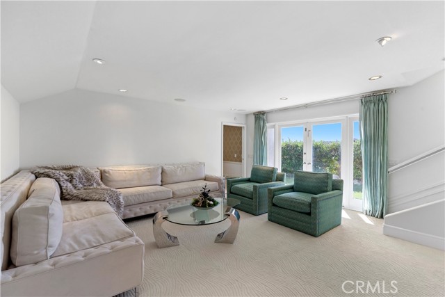 Detail Gallery Image 26 of 46 For 440 Mendoza, Corona Del Mar,  CA 92625 - 4 Beds | 3/1 Baths