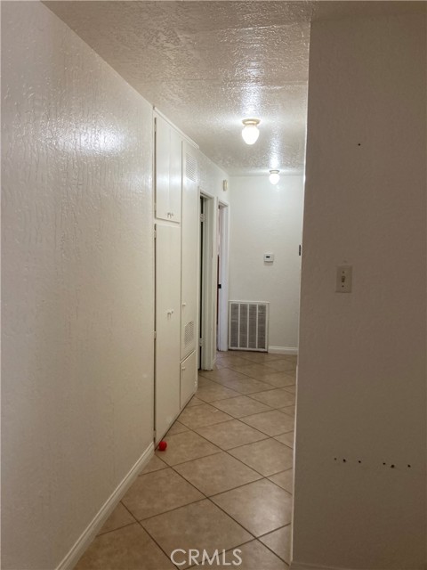 Detail Gallery Image 6 of 19 For 1201 E Elizabeth, Barstow,  CA 92311 - 4 Beds | 2 Baths