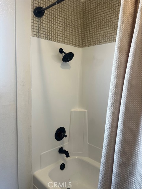 915 N Monterey Street, Alhambra CA: https://media.crmls.org/medias/a52b001d-387a-40a7-ba8d-059c4091c3d1.jpg