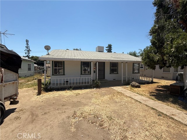 Detail Gallery Image 1 of 24 For 419 Linda Vista Dr, Bakersfield,  CA 93308 - 2 Beds | 1 Baths