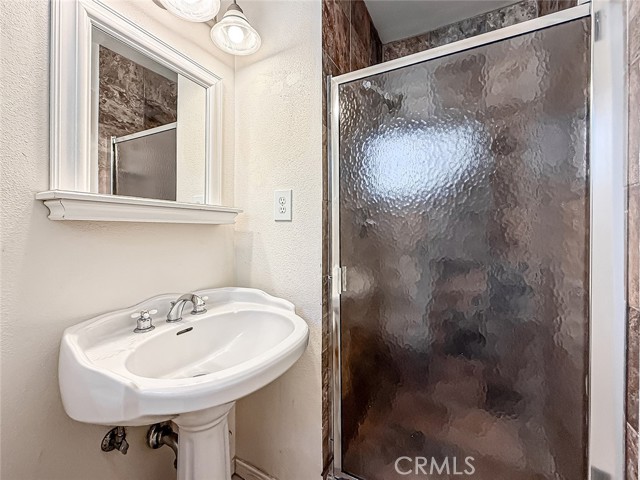 Detail Gallery Image 23 of 33 For 22180 Chase St, West Hills,  CA 91304 - 3 Beds | 2 Baths