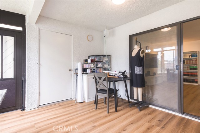 Detail Gallery Image 19 of 42 For 13526 La Jolla Cir #207-D,  La Mirada,  CA 90638 - 2 Beds | 2 Baths