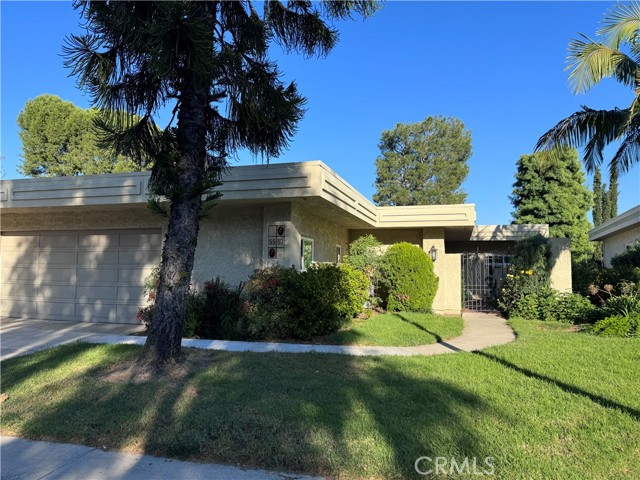 5557 Via Portora #B, Laguna Woods, CA 92637