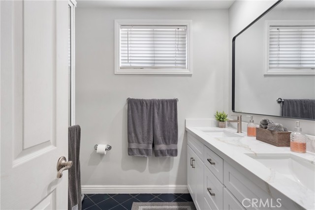 3823 Carfax Avenue, Long Beach CA: https://media.crmls.org/medias/a52dda66-f827-48df-ba62-0839ba2d4d5a.jpg