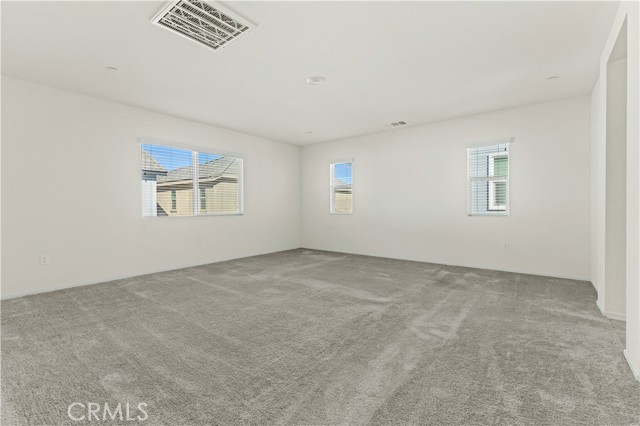 Detail Gallery Image 8 of 21 For 1796 Park Place Ln, Riverside,  CA 92501 - 3 Beds | 2/1 Baths