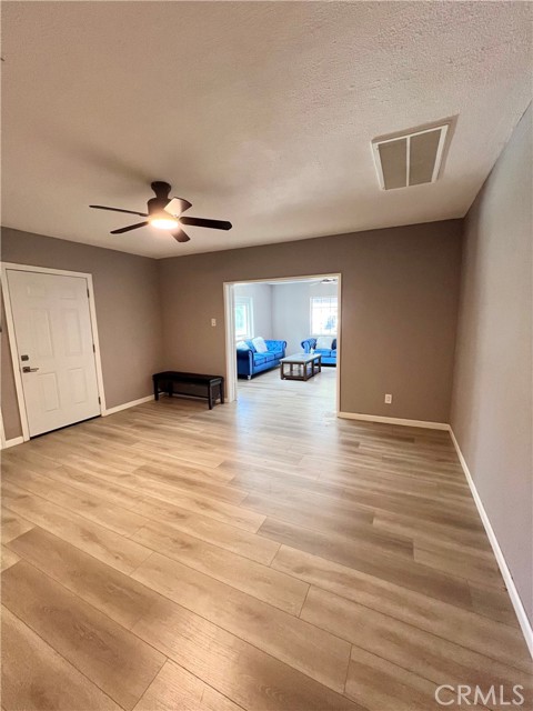 Detail Gallery Image 4 of 56 For 2527 W Third Ave, San Bernardino,  CA 92407 - – Beds | – Baths