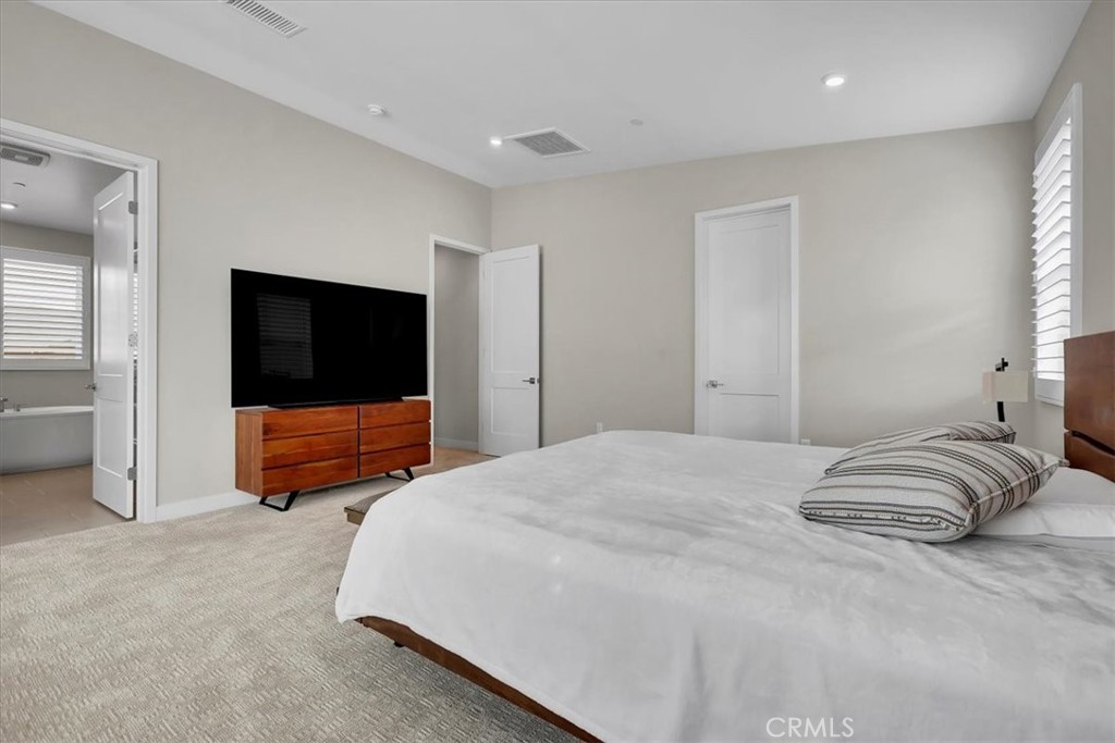 MLS #PW25261061 image #29