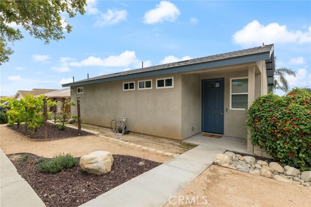 Detail Gallery Image 5 of 24 For 1572 Coolcrest Avenue, Upland,  CA 91786 - 1 Beds | 1 Baths