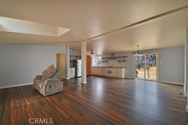 Detail Gallery Image 10 of 50 For 136 La Loma Way, Oroville,  CA 95966 - 3 Beds | 2 Baths