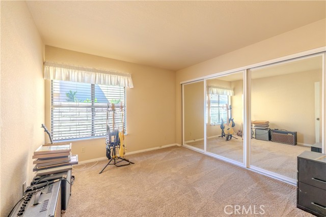 Detail Gallery Image 11 of 19 For 2667 Victoria Park, Riverside,  CA 92506 - 3 Beds | 2 Baths
