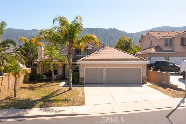 703 Natalie Dr, Lake Elsinore, CA 92530