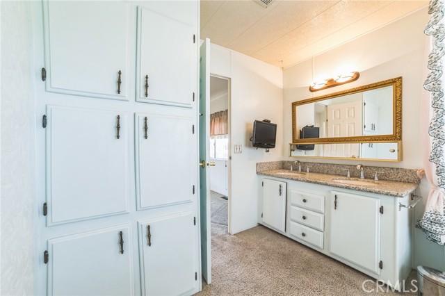 Detail Gallery Image 12 of 27 For 40972 Cheyenne Trl, Cherry Valley,  CA 92223 - 2 Beds | 2 Baths