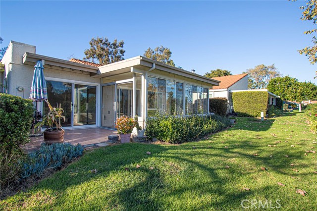 Detail Gallery Image 8 of 29 For 3520 Bahia Blanca a,  Laguna Woods,  CA 92637 - 2 Beds | 2 Baths