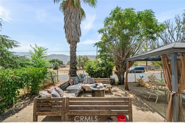 Detail Gallery Image 5 of 44 For 957 E George St, Banning,  CA 92220 - 4 Beds | 3 Baths