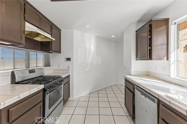 Detail Gallery Image 21 of 53 For 57088 Millstone Dr, Yucca Valley,  CA 92284 - 5 Beds | 3 Baths