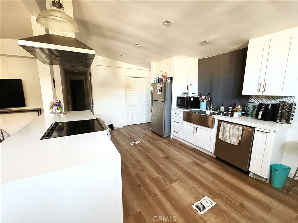 MLS #SR25267630 image #14