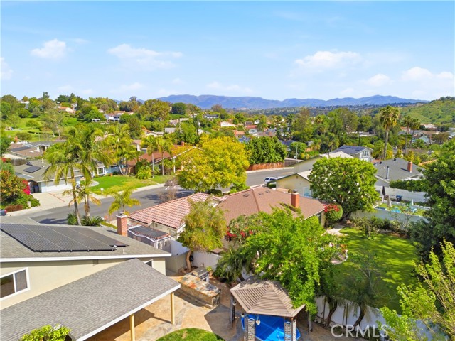 26612 Estanciero, Mission Viejo CA: https://media.crmls.org/medias/a533684c-8964-4e7a-a253-c164d444b8c2.jpg