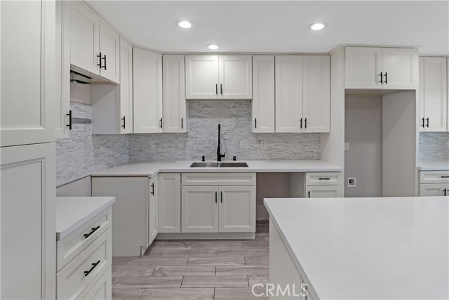 Detail Gallery Image 4 of 32 For 12420 Mount Vernon, Grand Terrace,  CA 92313 - 3 Beds | 2 Baths