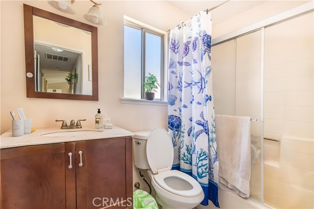 16850 Hidden Creek Drive, Victorville CA: https://media.crmls.org/medias/a535758a-a5a5-485a-aae4-e3ffd372cc6b.jpg