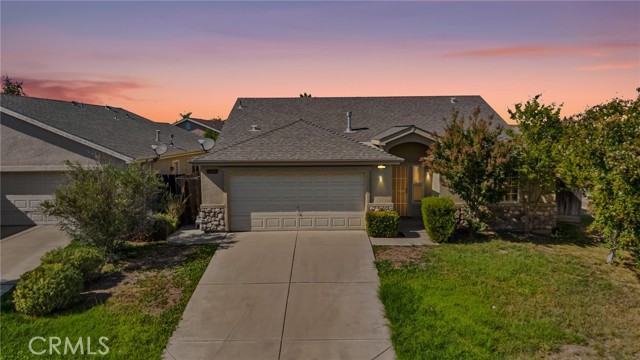 2052 W Solis Street, Merced CA: https://media.crmls.org/medias/a535fc2f-663f-4e08-b09b-01e946309162.jpg