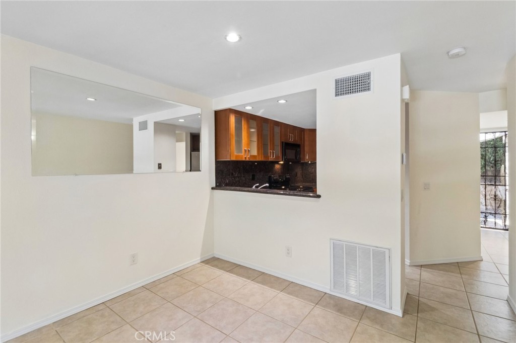3958 60th - photo 4