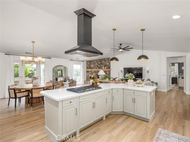 41797 River Knolls Way, Coarsegold CA: https://media.crmls.org/medias/a536a705-b439-459f-9b29-9e90b919664a.jpg