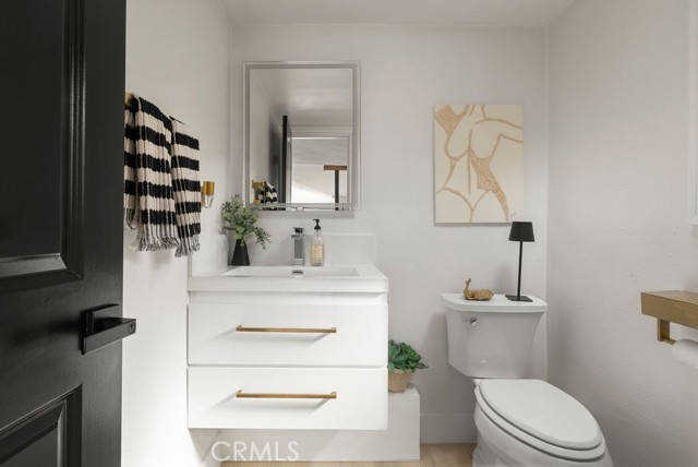 Detail Gallery Image 14 of 51 For 126 Avenida Trieste, San Clemente,  CA 92672 - 4 Beds | 4/1 Baths