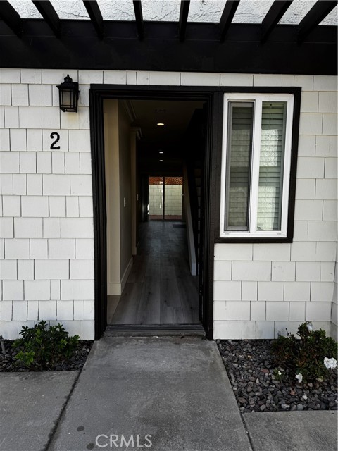 Detail Gallery Image 2 of 19 For 16582 Jib Cir #2,  Huntington Beach,  CA 92649 - 2 Beds | 2/1 Baths