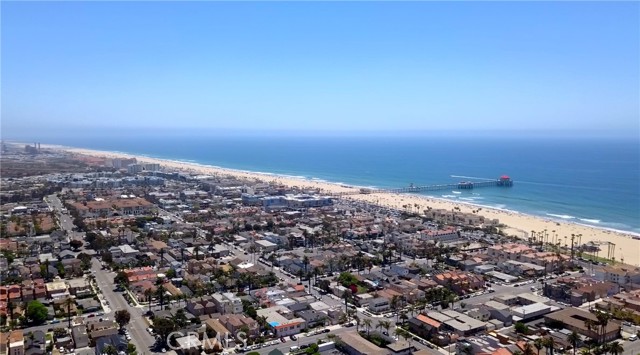Aerial view of Downtown Huntington Beach!
