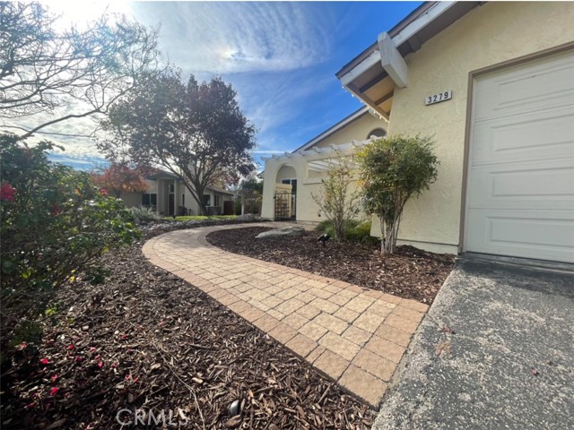 Detail Gallery Image 3 of 17 For 3279 Firtree Way, Paso Robles,  CA 93446 - 3 Beds | 2 Baths