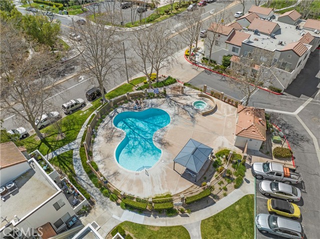 Detail Gallery Image 38 of 45 For 24451 Leonard Tree Ln #201,  Newhall,  CA 91321 - 2 Beds | 2 Baths