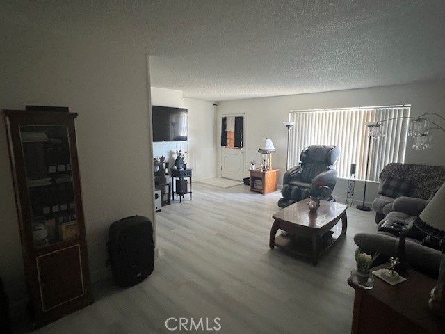 Detail Gallery Image 15 of 73 For 1140 Amberwood Dr, Hemet,  CA 92543 - 2 Beds | 2 Baths