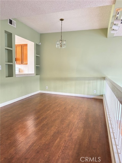Detail Gallery Image 3 of 10 For 653 Fairview Ave #4,  Arcadia,  CA 91007 - 2 Beds | 2/1 Baths