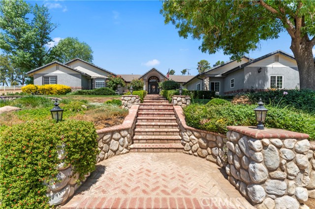 34037 Agua Dulce Canyon Road, Agua Dulce CA: https://media.crmls.org/medias/a53af0f8-5c72-4302-bed9-4aa7523ccca6.jpg