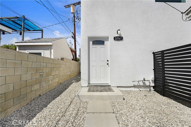 Detail Gallery Image 9 of 11 For 22567 Leadwell St, West Hills,  CA 91307 - 2 Beds | 1/1 Baths