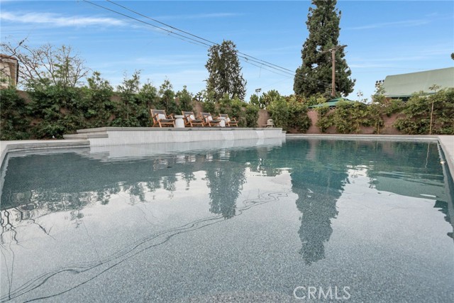 Detail Gallery Image 52 of 72 For 4447 Charlemagne Ave, Long Beach,  CA 90808 - 4 Beds | 3/1 Baths