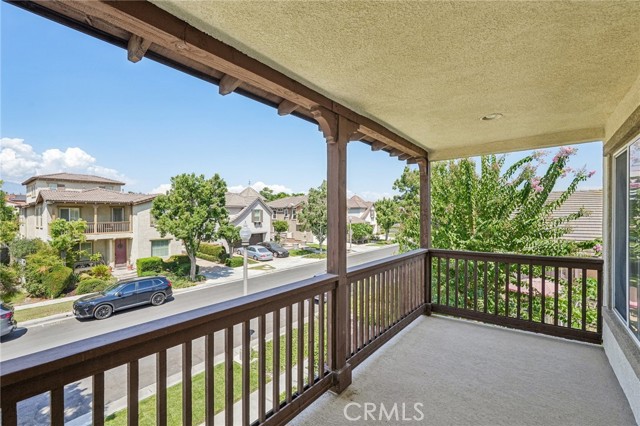 7919 Spring Hill Street, Chino CA: https://media.crmls.org/medias/a53c9dce-d366-497b-b6dc-44205328c974.jpg