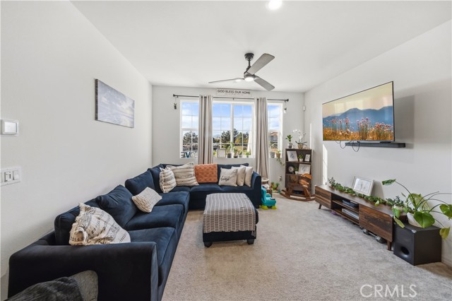 Detail Gallery Image 10 of 33 For 16000 Lasselle #5,  Moreno Valley,  CA 92551 - 3 Beds | 2/1 Baths