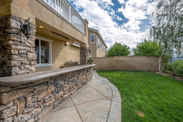 24030 Via Vizcaya, Valencia CA: https://media.crmls.org/medias/a53d4577-1f05-45bb-b07a-24f925c25063.jpg