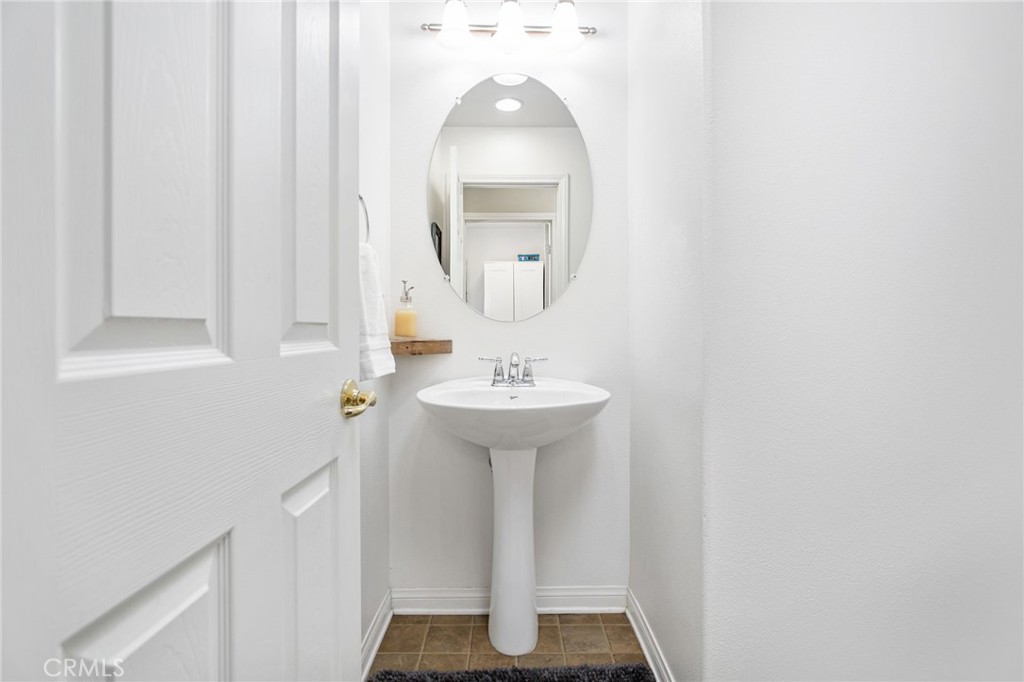 MLS #OC25267259 image #16