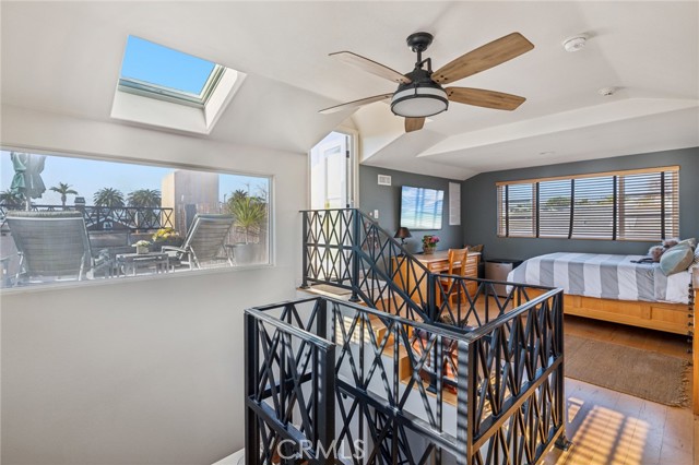 Detail Gallery Image 20 of 27 For 610 Marigold Ave, Corona Del Mar,  CA 92625 - 3 Beds | 3/1 Baths