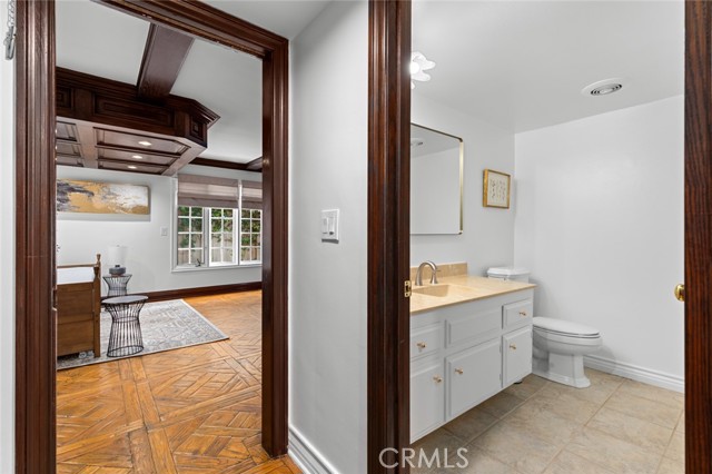 16842 Harkness Circle, Huntington Beach CA: https://media.crmls.org/medias/a53e6f1c-b379-4293-b61b-d9ba7bff9092.jpg