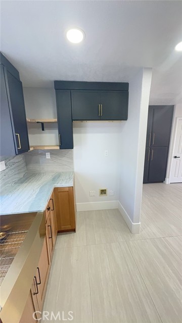 22547 Cascade, Canyon Lake CA: https://media.crmls.org/medias/a53f0b9f-4c6a-4c8f-94f1-0e40e44eb6ba.jpg