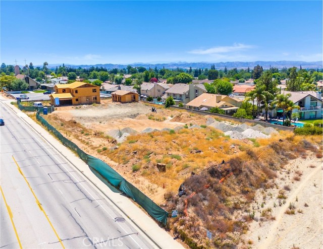 11570 Bryant Street, Yucaipa CA: https://media.crmls.org/medias/a54078f2-7cb7-4bed-9396-e848a8dcb8dc.jpg