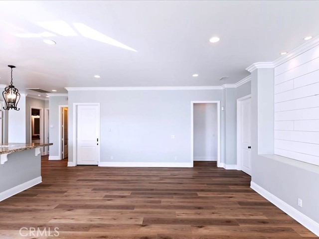 https://media.crmls.org/medias/a540c840-bf95-4eae-93b9-ff5f73fa4698.jpg?preset=X-Large