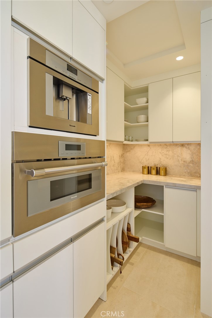 MLS #OC25242053 image #9