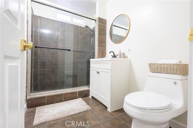 3720 S St Andrews Place, Los Angeles CA: https://media.crmls.org/medias/a542ae07-cbed-4104-a907-3e5e8ee3cc36.jpg